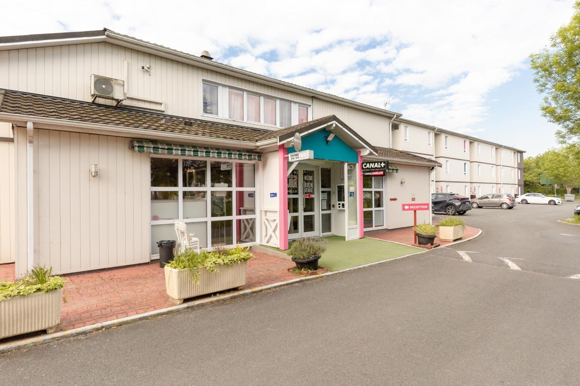 Fasthotel Roissy Cdg Sud - Claye Souilly Exterior foto